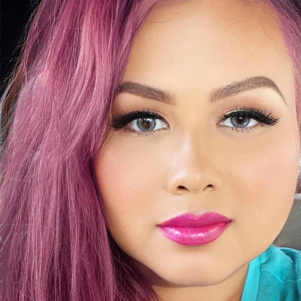 Meet your Posher, Pamela